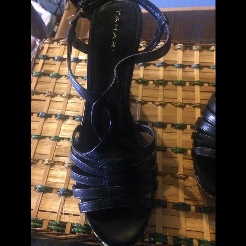 Tahari wedges